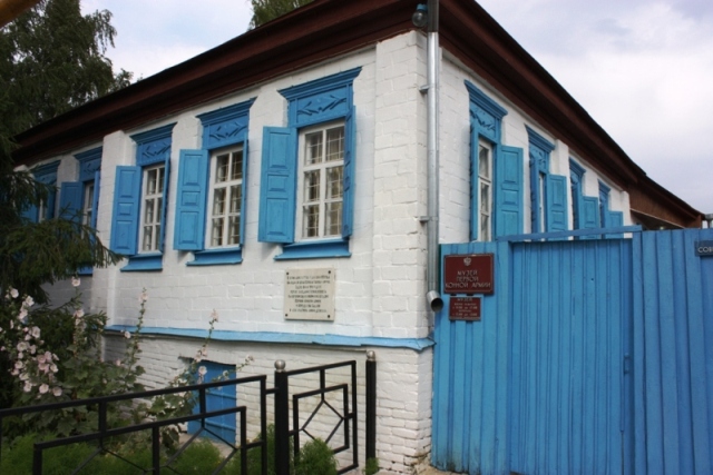 Село Великомихайловка.  Мемориальный музей «Первой конной армии»